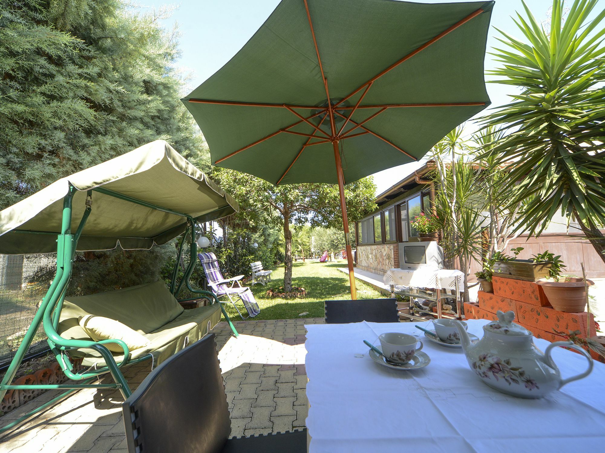 Villa Degli Olivi 캄포펠리체 디 로첼라 외부 사진