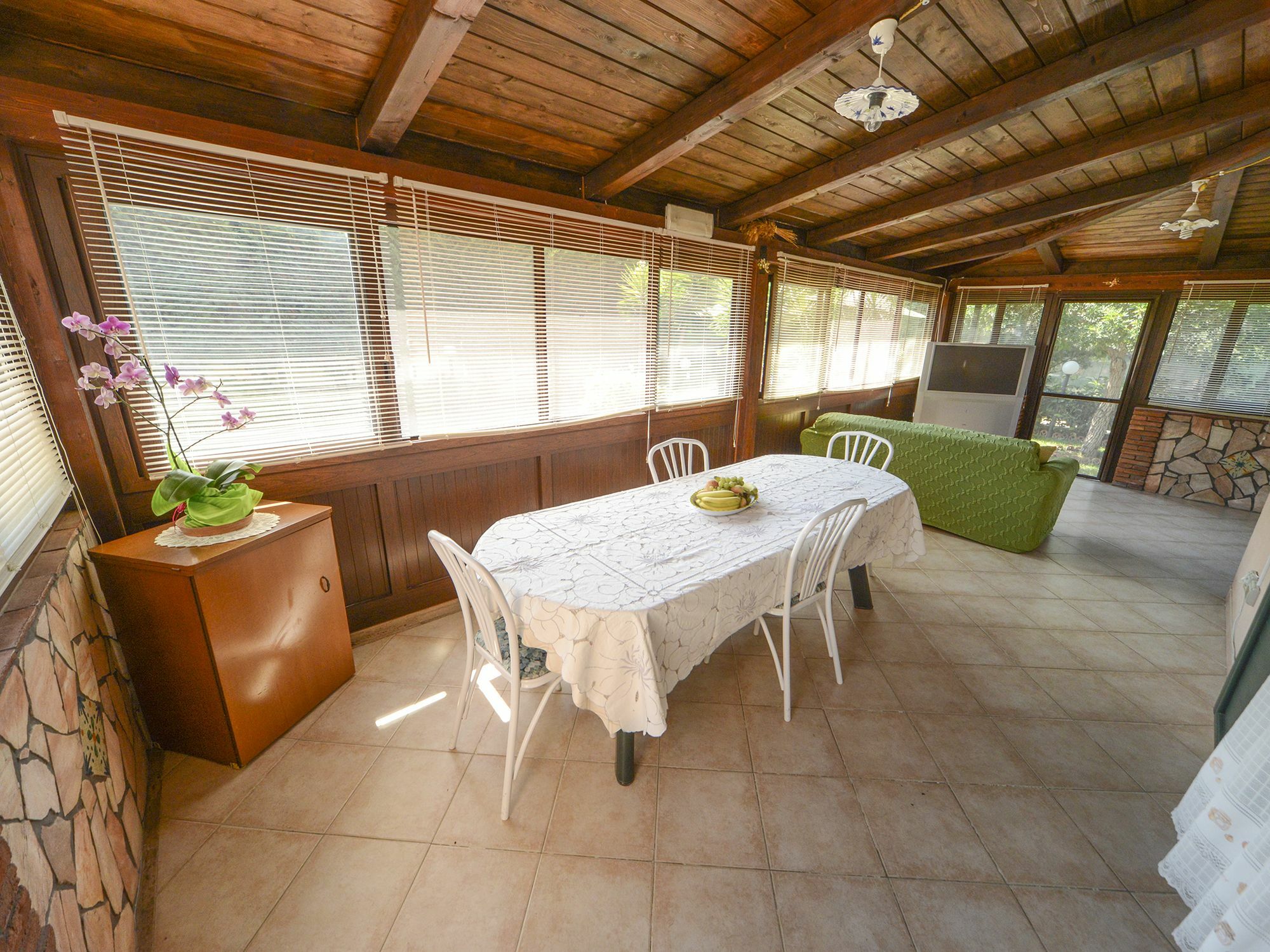 Villa Degli Olivi 캄포펠리체 디 로첼라 외부 사진